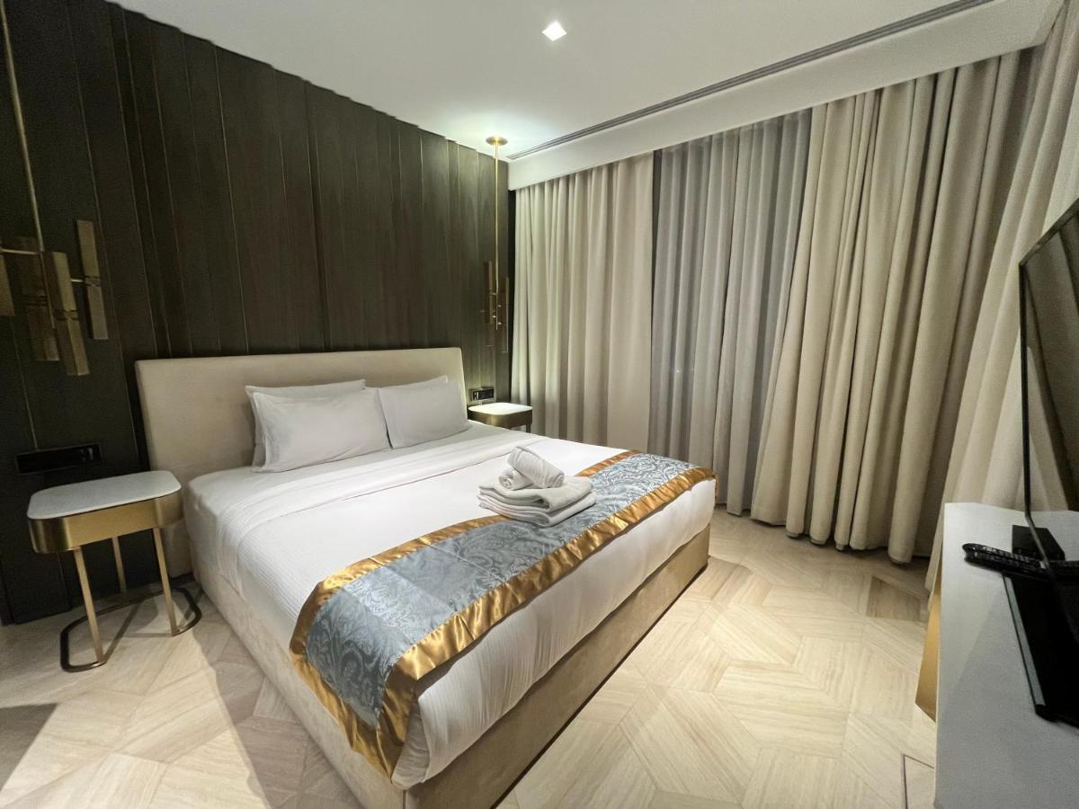 Five Palm Jumeirah - 2 Bedrooms & Maid Room In A Splendid Resort - Modernlux Dubai Esterno foto
