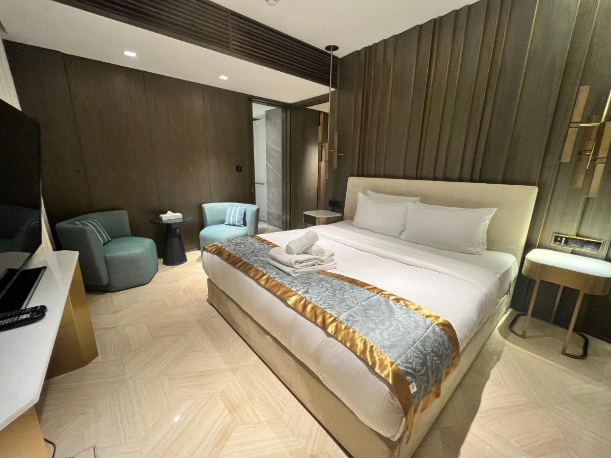 Five Palm Jumeirah - 2 Bedrooms & Maid Room In A Splendid Resort - Modernlux Dubai Esterno foto